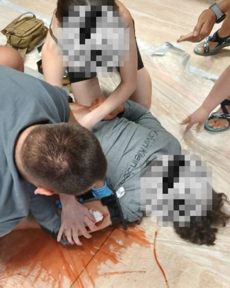 Проведення курсу присвяченого питанням тактичної медицини, першої допомоги та комплексної безпеки в умовах кризових ситуацій